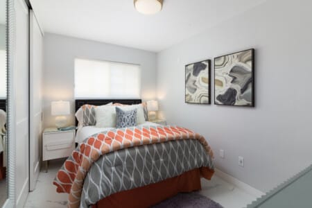 209 Cypress St 0216