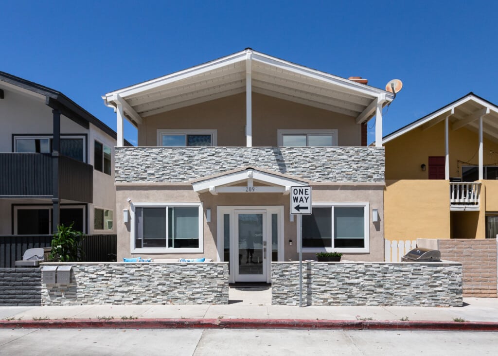 209 Cypress St 0503